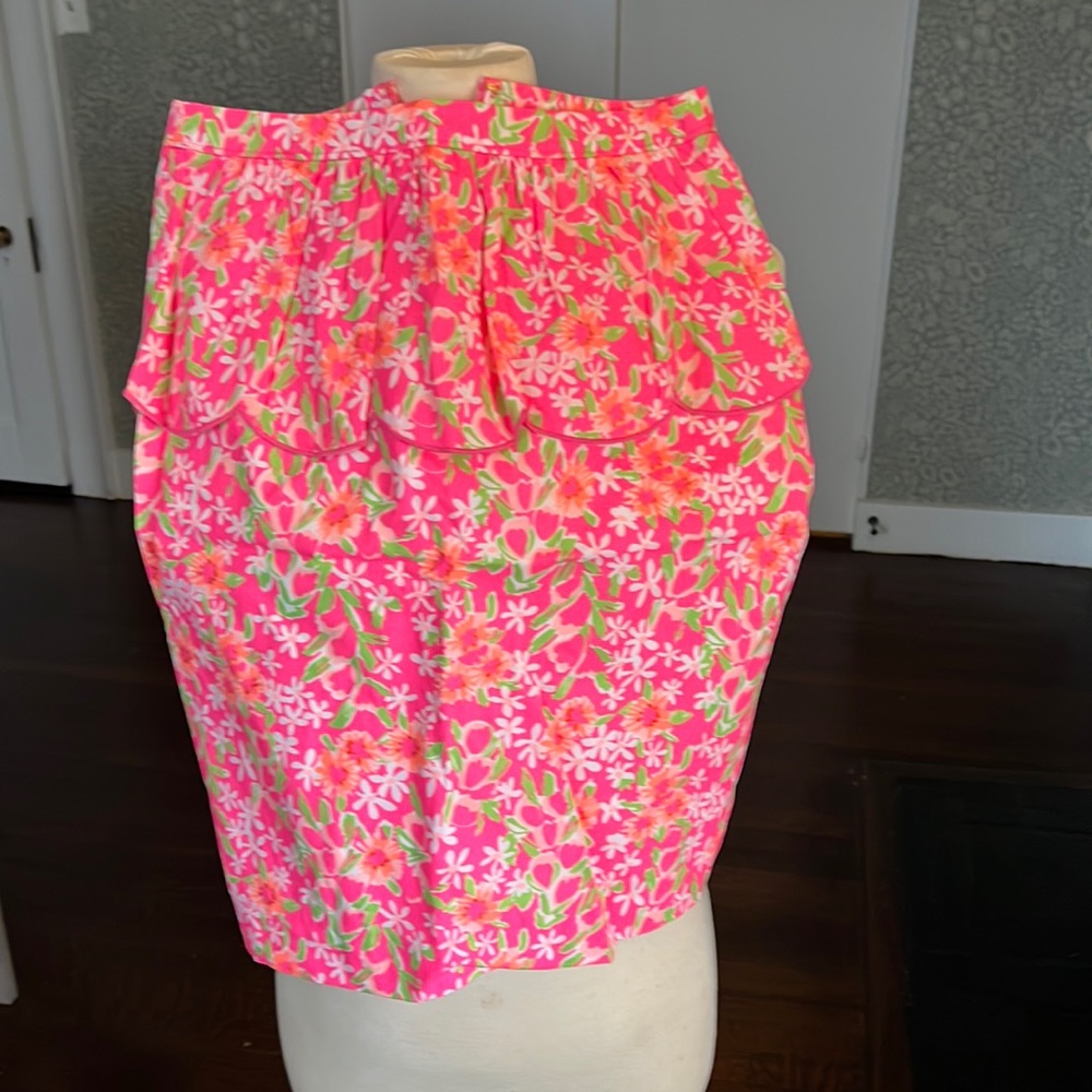 Lily Pulitzer skirt, size 0